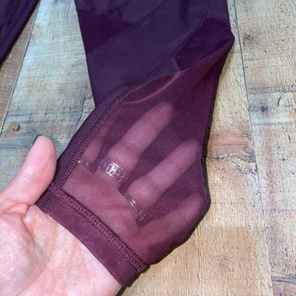 XERSION Xl Athletic Leggings Mesh Panels Maroon Fitted - Picture 10 of 11